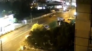 Cutremurul de 5,8 grade, surprins pe camerele de supraveghere! Imagini live din București VIDEO