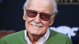 Producătorul şi scriitorul de benzi desenate, Stan Lee, a murit