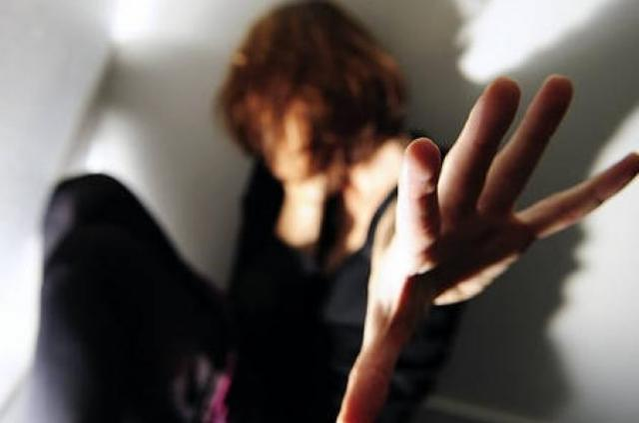 Ionuț Chermenschi, fostul cunoscut prezentator TV, divorțează! Soția îl acuză că a agresat-o