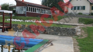 Din cauza crizei, vilele de lux se pot  inchiria cu ziua