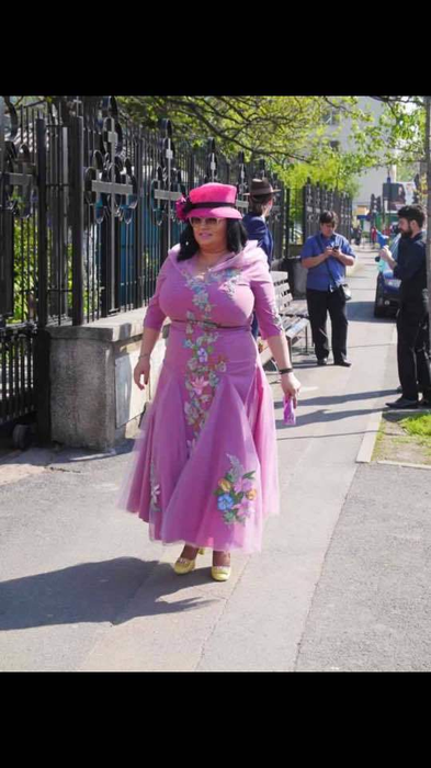 După ce a zis că vrea să slăbească, OZANA BARABANCEA a apărut cu bebeluşul în braţe