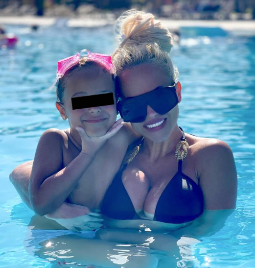 Sorin Nicolescu, într-o vacanță exotică alături de fiica lui! Cum o răsfață “ex-soțul” Andei Adam pe Evelin | FOTO