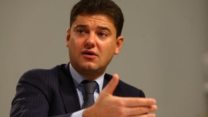 Cristian Boureanu, primele declaraţii după ce a ieşit din sala de judecată: ”Fata e în pragul exmatriculării”