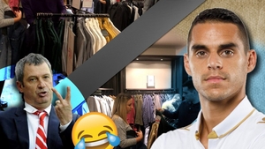 Ivan Pesic, fotbalistul scos din lot de Rednic, se ”antrenează” la shopping cu o…. blondă!