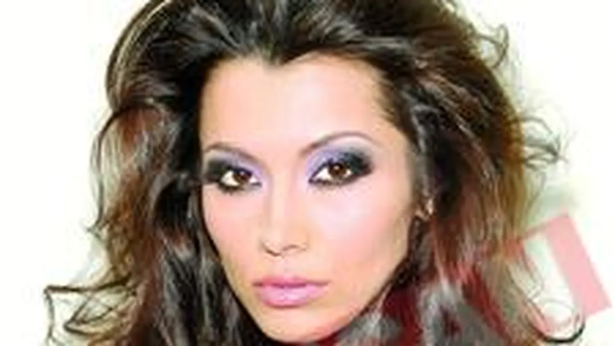 Admiratorul secret i-a jurat dragoste eterna!