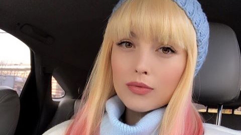 Ce decolteu a expus Elena Gheorghe! Imaginea care i-a încins pe fani!