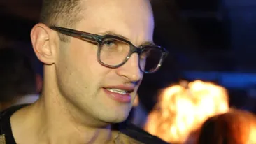 Are sute de mii de fani, insa vrea sa se lase definitiv de cantat. Vezi aici despre ce artist roman este vorba!