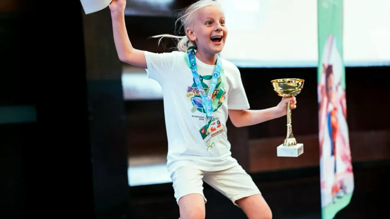 Câți bani a primit olimpicul la matematică din Caracal. A fost premiat alături de profesoara sa