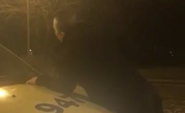 Scandal de Revelion, în Capitală! Ce a păţit un taximetrist care a refuzat să oprească. Clientul s-a aruncat în faţa maşinii, iar ce a urmat întrece orice fel de imaginaţie