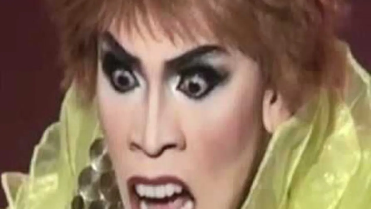 Senzational! Intra aici sa vezi cea mai mare gura din lume si ce poate sa iasa pe ea! Atentie! Urmatorul video s-ar putea sa te marcheze pe viata.Ce sunete poate sa scoata! A lasat o lume intreaga muta de uimire