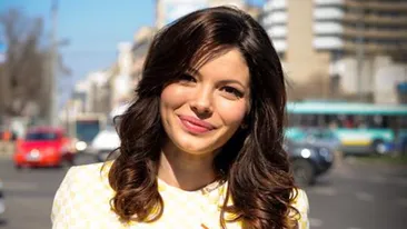 Anca Lungu si-a facut publica adresa! Uite unde locuieste prezetatoarea de stiri: De astazi ne gasiti la ...