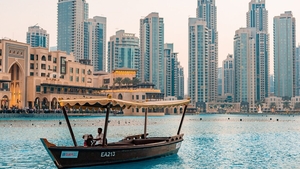 Cât a ajuns să coste o noapte în Dubai, după bombardamente? Cazare la 13 euro