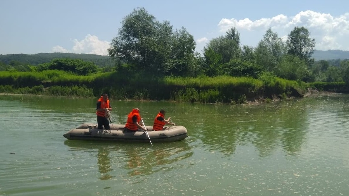 VIDEO. Tragedie în Câmpulung la Tisa, Maramureș. Un băiat de 11 ani s-a înecat la o balastieră