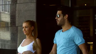 Sa se fi infiripat oare ceva? Cezara, transparenta si “mulata” la hotel! Costi, pazea, cel mai sexy grec a pus mana pe fata ta!