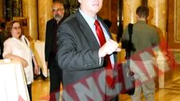 Centrul Wiesenthal cere capul lui Cioroianu