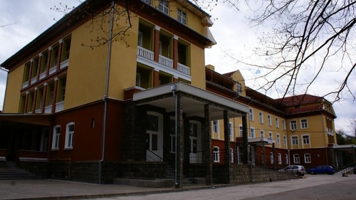 “DSP ține testele COVID-19 la sertar ca să nu se afle dimensiunea îmbolnăvirilor”. Dezvăluiri șocante făcute de medicii Secției de Boli Infecțioase a Spitalului Hunedoara