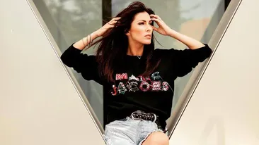 Imagini cu Ilinca Vandici dezbracată complet, făcute publice!