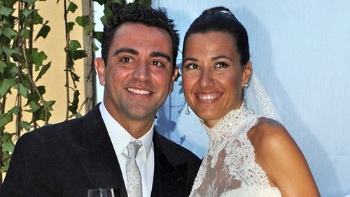 E oficial: a ramas insarcinata! Mijlocasul spaniol Xavi va deveni tata pentru a doua oara