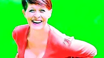 Si-a pus silicoane la 61 de ani