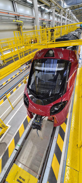 România are un nou tren electric / sursă foto: Facebook