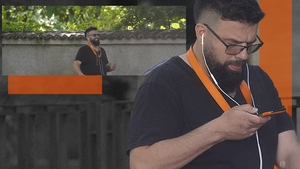 Cum l-am surprins pe Edi Stancu, în buricul Capitalei. Faimosul coregraf ”forțează” silueta!