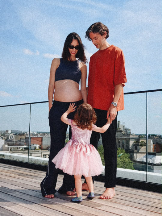 DJ Amelie Lens este însărcinată cu al doilea copil. Sursa foto: Instagram