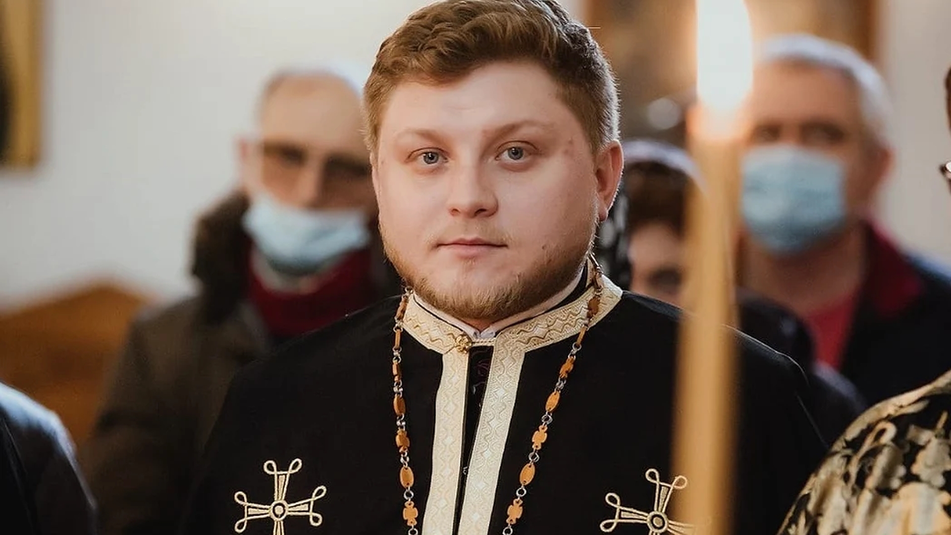 Preotul Cătălin Moroșan, care ar fi ingerat o substanță chimică, s-a stins din viață. Decesul acestuia a lăsat multe semne de întrebare
