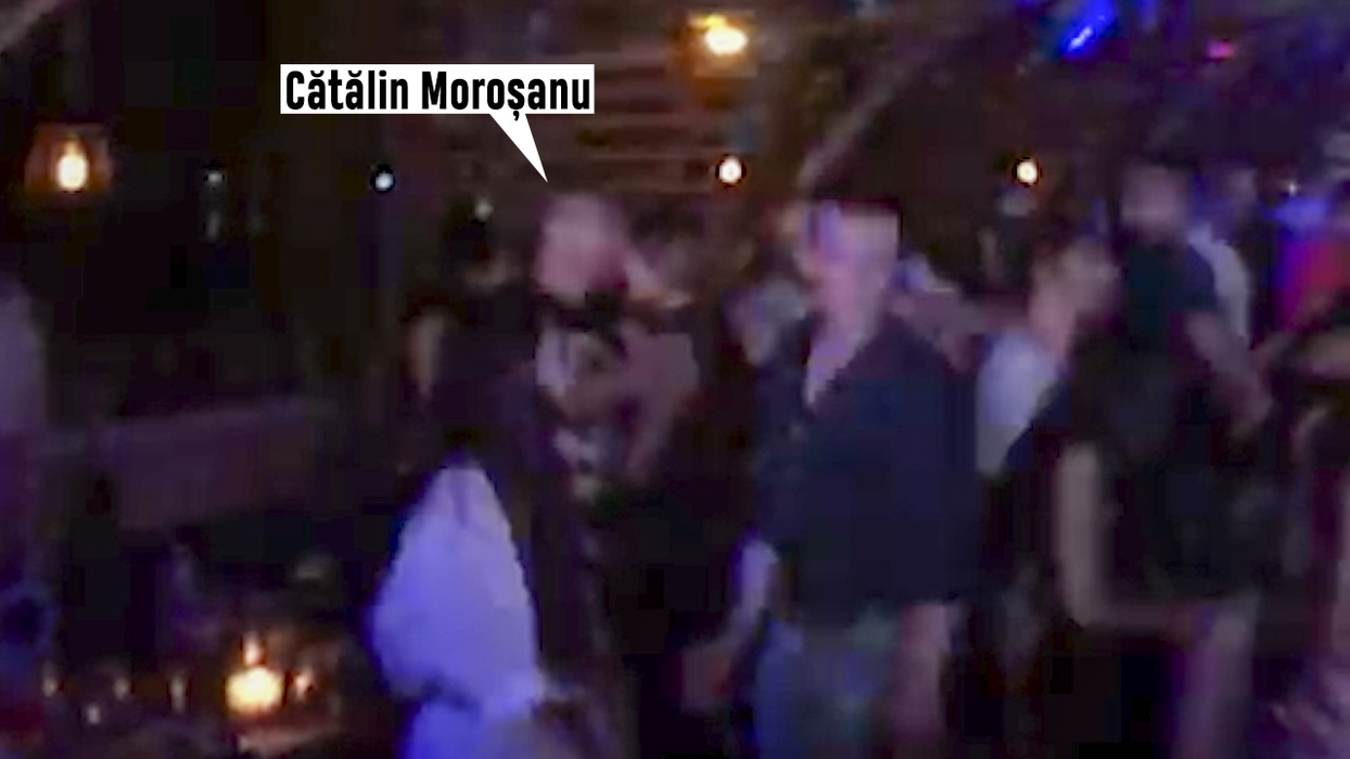 Cătălin Moroșanu a petrecut la NUBA cu Tania și Natalia, două basarabence super-sexy