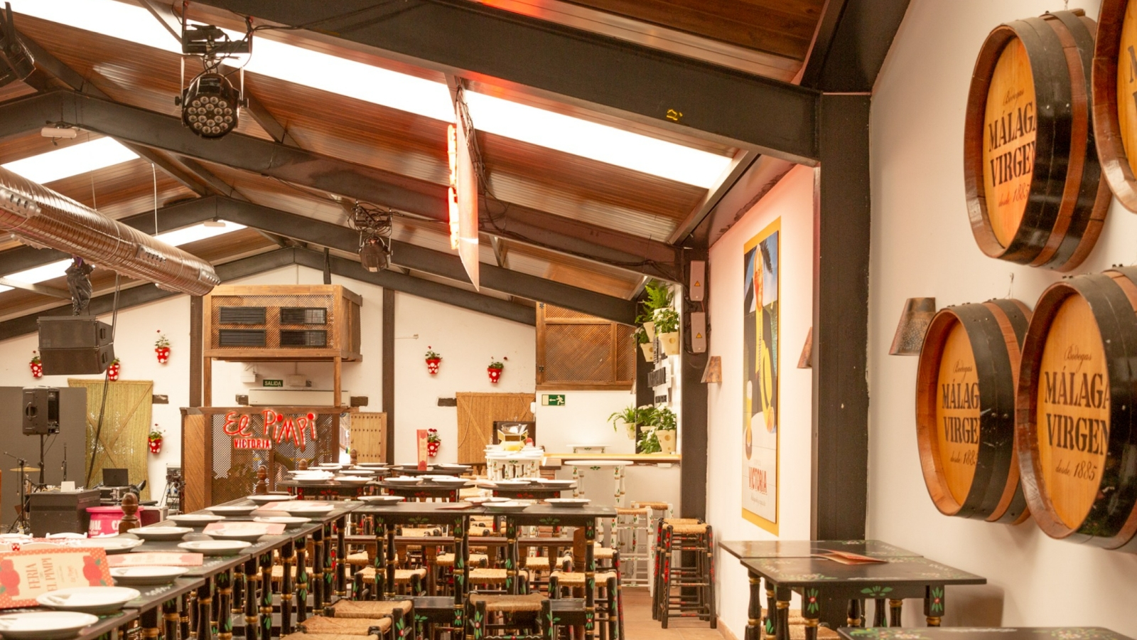 Ce a păţit un român care a mers în vacanţă în Malaga? ”La un restaurant de 5 stele din Malaga m-a costat o bere cât la supermarket în Vamă”