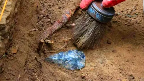 Descoperire fabuloasă în România, lângă Oradea. Arheologii au găsit mormântul unei femei care a fost îngropată cu peste 100 de inele de aur