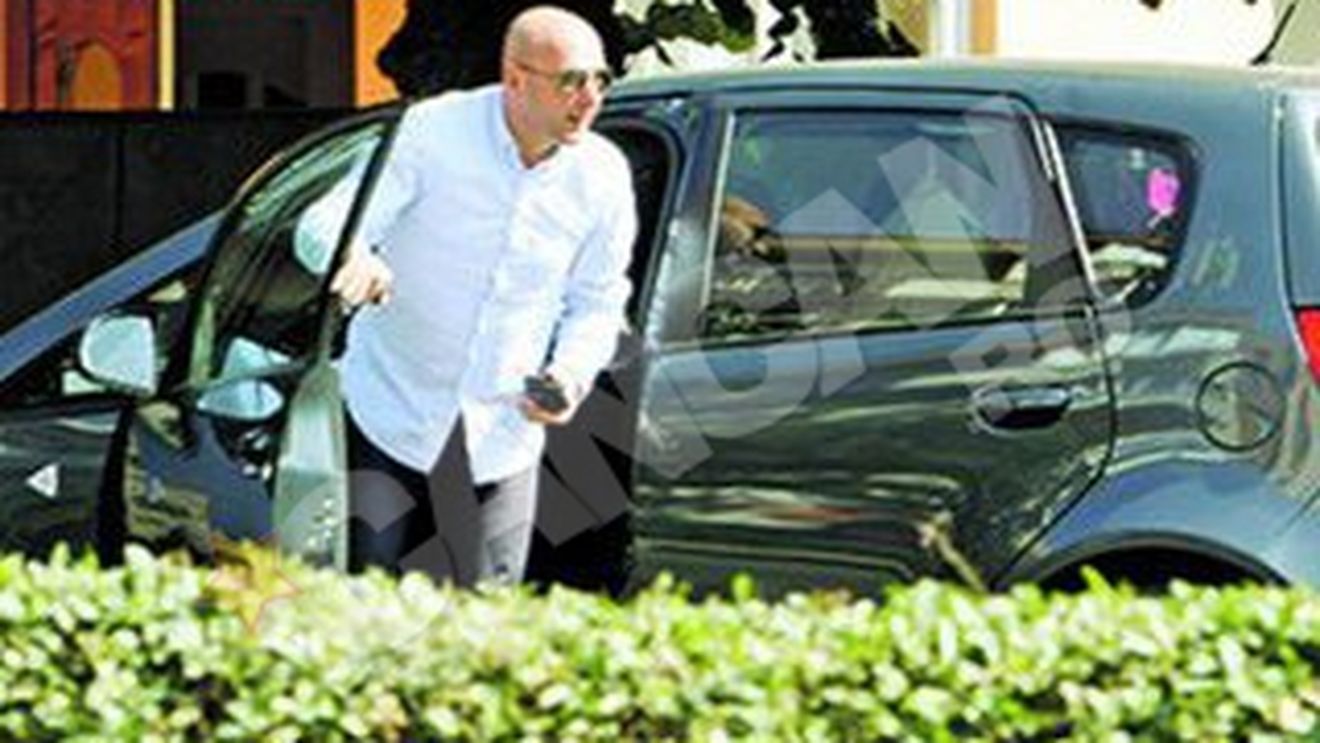 Gabi Balint si brigada lui "Bricheta" s-au distrat cu trei tinere intr-o pensiune! Femei antamate contra penalty-uri neacordate