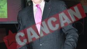 Ilie Nastase Isi lanseaza biografia la Paris