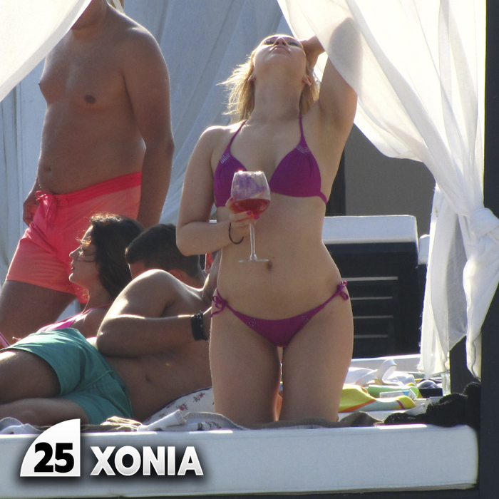 Topul celor mai apetisante fundulețe celebre din România! Ce poziție ocupă Anna Lesko, Ruby sau Bianca Drăgușanu