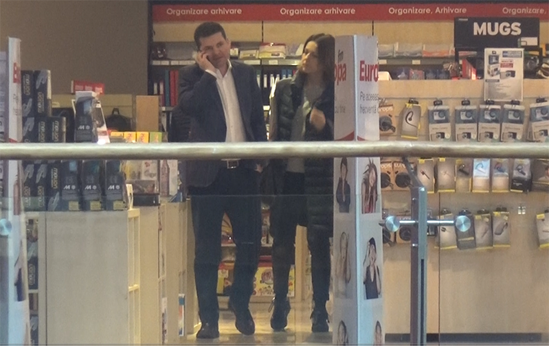 Daniel Constantin şi soţia lui au ieşit de la Diverta