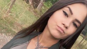 Sfâşietor! De ce nu poate fi înmormântată tânăra care a ars de vie în accidentul din Suceava