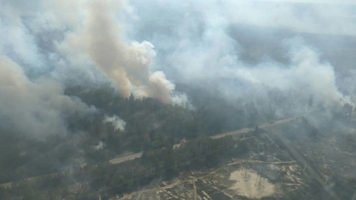 Incendiile de pădure de la Cernobîl persistă de aproape trei săptămâni! Peste 1.200 de pompieri luptă cu focul. Care sunt temerile experţilor de mediu