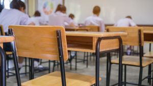 Ce spun specialiștii despre redeschiderea școlilor? Când este posibil ca elevii să se reîntoarcă în clase