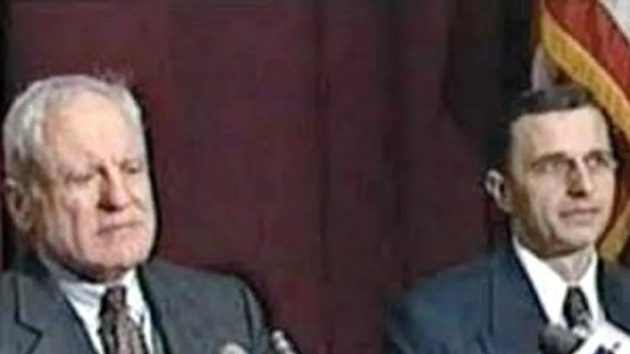Fostul procuror Dan Voinea rupe tăcerea: tatăl lui Mircea Geoană , generalul Ioan Geoană, a lansat în 1989 diversiunea cu teroriștii din subteran