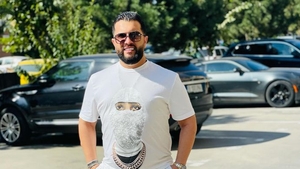Imagini şocante cu Tzancă Uraganu! Artistul a fost bătut cu bestialitate