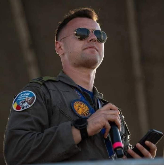Povestea lui Octavian Palferenț, pilotul militar care a murit încercând să salveze un câine. Care a fost cel mai mare vis al său