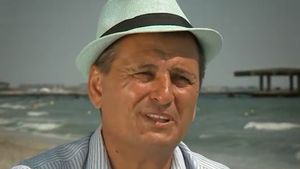Lui Nea Marin i s-a facut rau la "Seviti, va rog!" si a fost nevoie de interventia medicilor: "Eu vreau sa merg la spital!