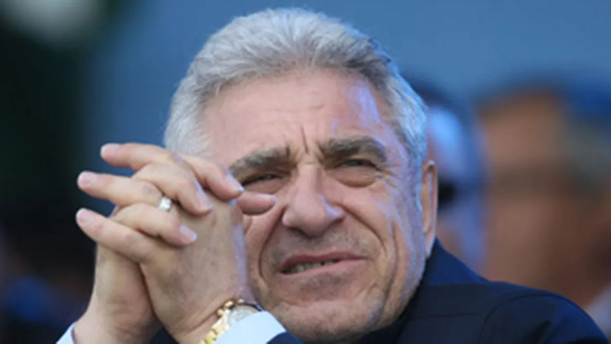 Sunt mafiot, mafiot! Melodia lui Giovanni Becali care te va face sa razi sau sa te crezi mai smecher ca el - Vezi clipul aici