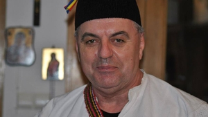 Poezia care a devenit virala. Ce spune un "taran" ardelean va afecta intreaga clasa politica! "Din patru-n patru ani smeriti..."