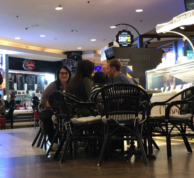 Viviana Sposub a ieșit la mall cu iubitul și mama