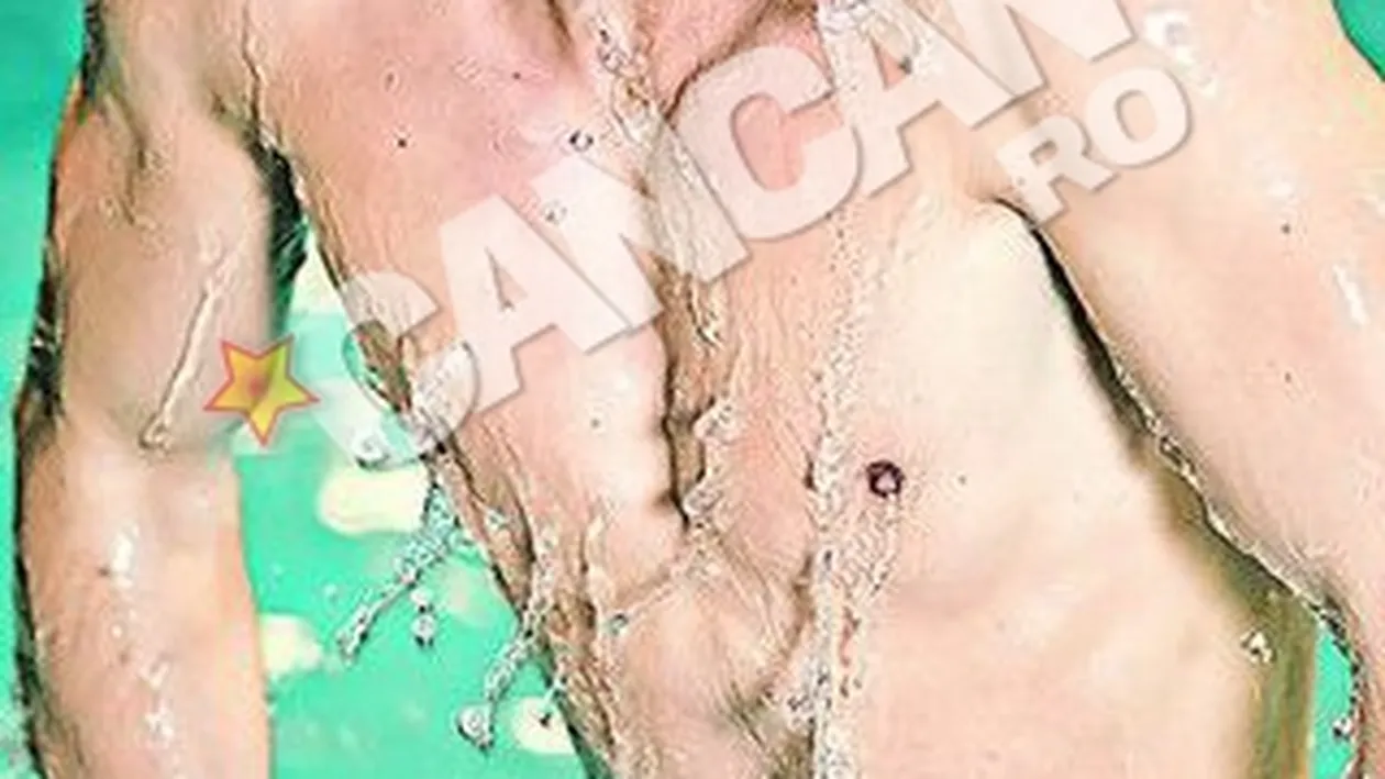 Fetele de la Burlacul demonteaza mitul barbatului fatal Vladimir Draghia. Poarta aceleasi sosete o saptamana