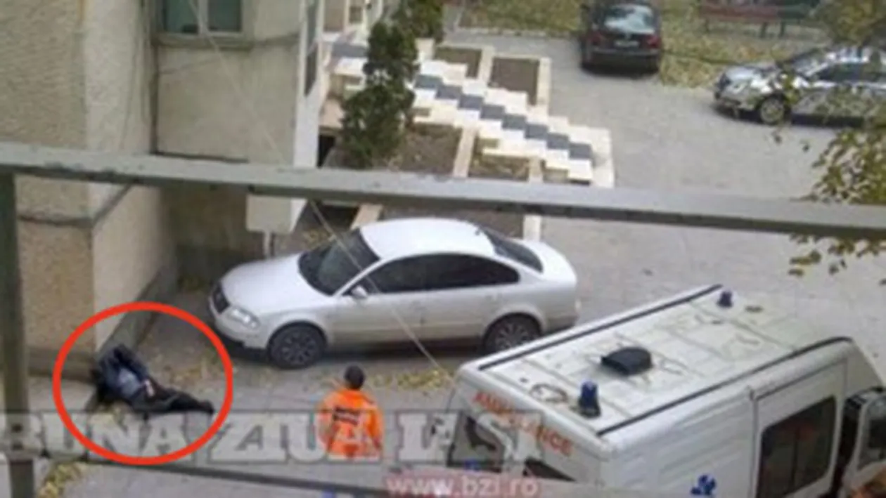 Un batran a murit in curtea spitalului din Iasi in fata mai multor cadre medicale! Nimeni nu a sarit sa il ajute!