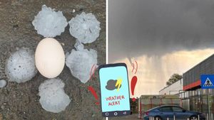 Cod roșu de grindină de MARI dimensiuni în România, emis de meteorologii Severe Weather Alert. La ce oră intră în vigoare