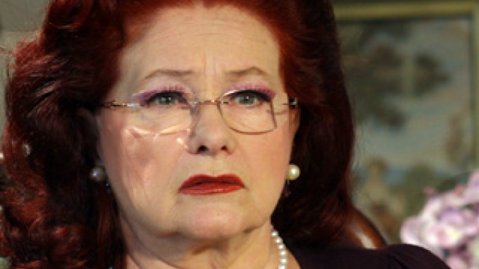Stela Popescu n-are speranţe mari pentru ţara noastră: "România e blestemată de Dumnezeu să fie veşnic nefericită"