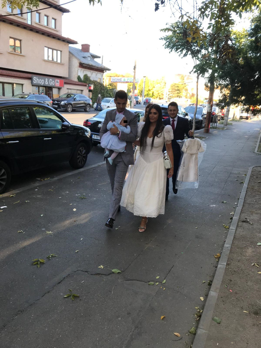 Elena Băsescu, apariție de senzație la botezul micuței Anastasia