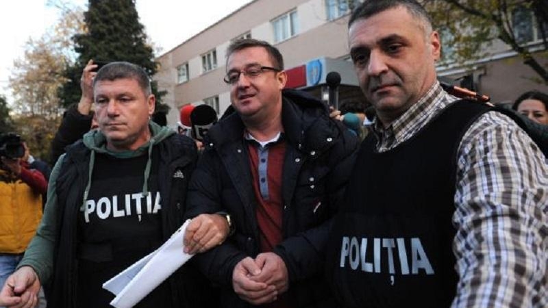 Sorin Blejnar, condamnat la 5 ani de închisoare, s-a predat la Poliția Capitalei! A fost dus la Penitenciarul Rahova